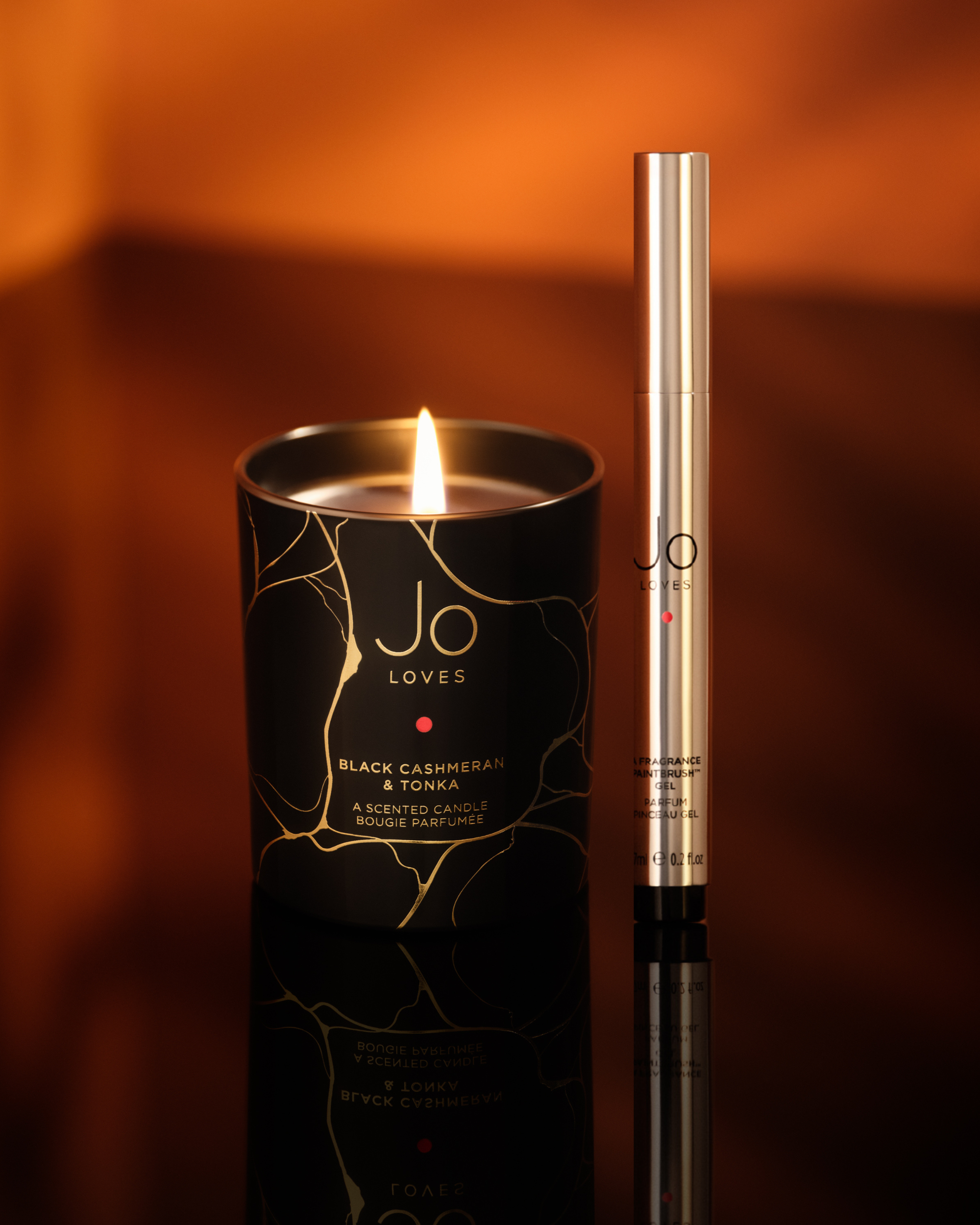 Black Cashmeran & Tonka A Home Candle and Fragrance Paintbrush™ Set (185g + 2 x 7ml)